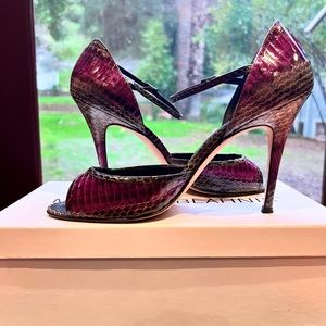 Manolo Blahnik purple python open toe pumps size 9.